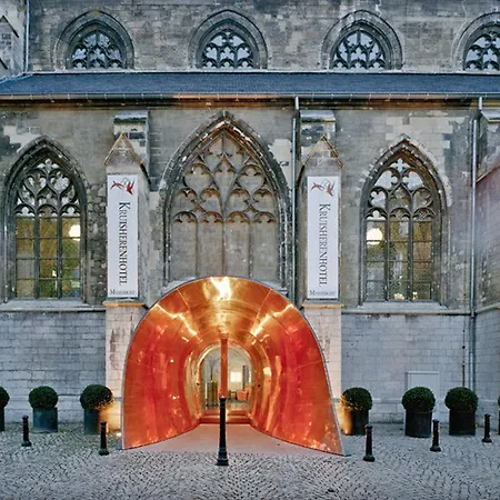 Kruisherenhotel