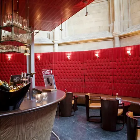 Kruisherenhotel Hotel 5*